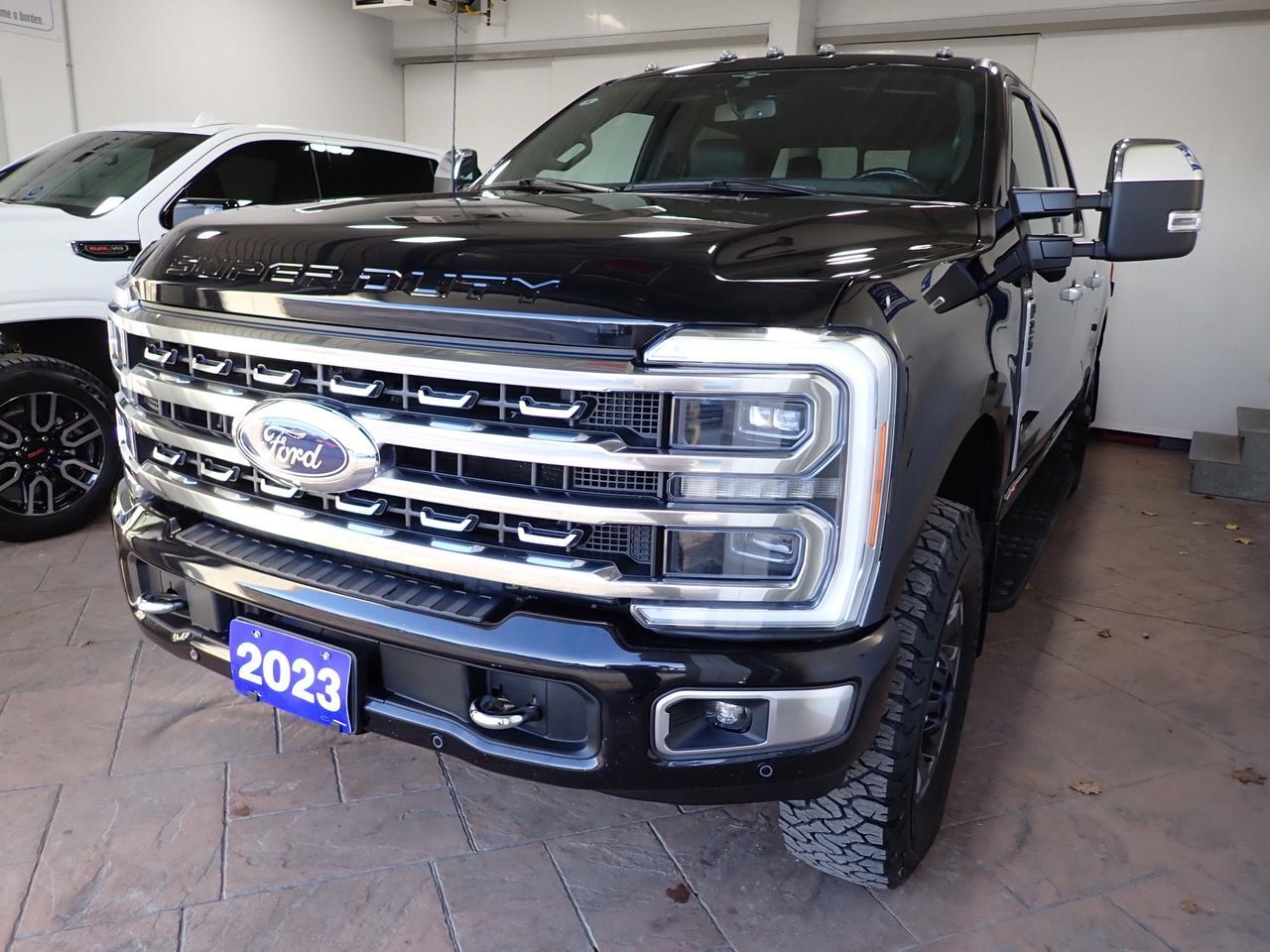 2023 Ford Super Duty F-250 SRW PLATINUM CREW LEATHER SUNROOF TREMOR 4WD *DIESEL* Listowel ON
