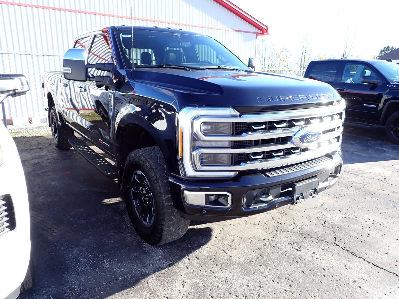 2023 Ford Super Duty F-250 SRW PLATINUM CREW TREMOR 4WD *DIESEL*