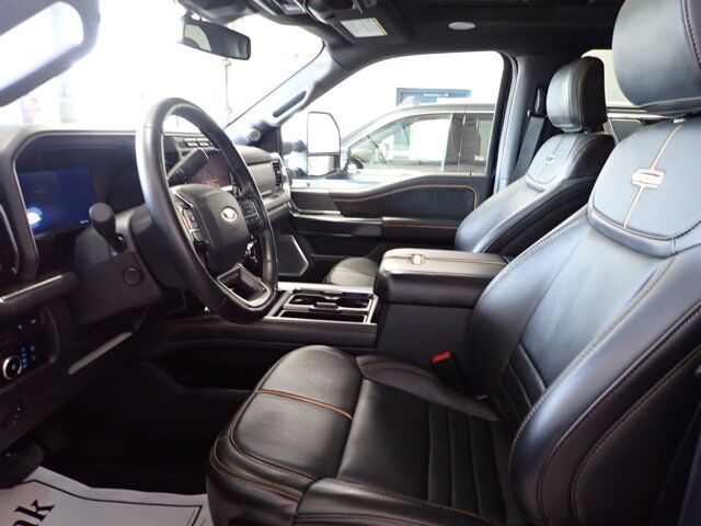 2023 Ford Super Duty F-250 SRW PLATINUM LEATHER NAVI SUNROOF 4WD *DIESEL* Listowel ON