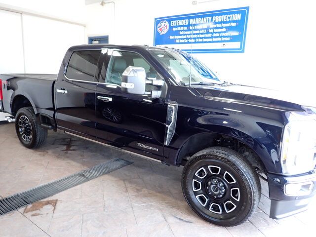 2023 Ford Super Duty F-250 SRW PLATINUM LEATHER NAVI SUNROOF 4WD *DIESEL* Listowel ON