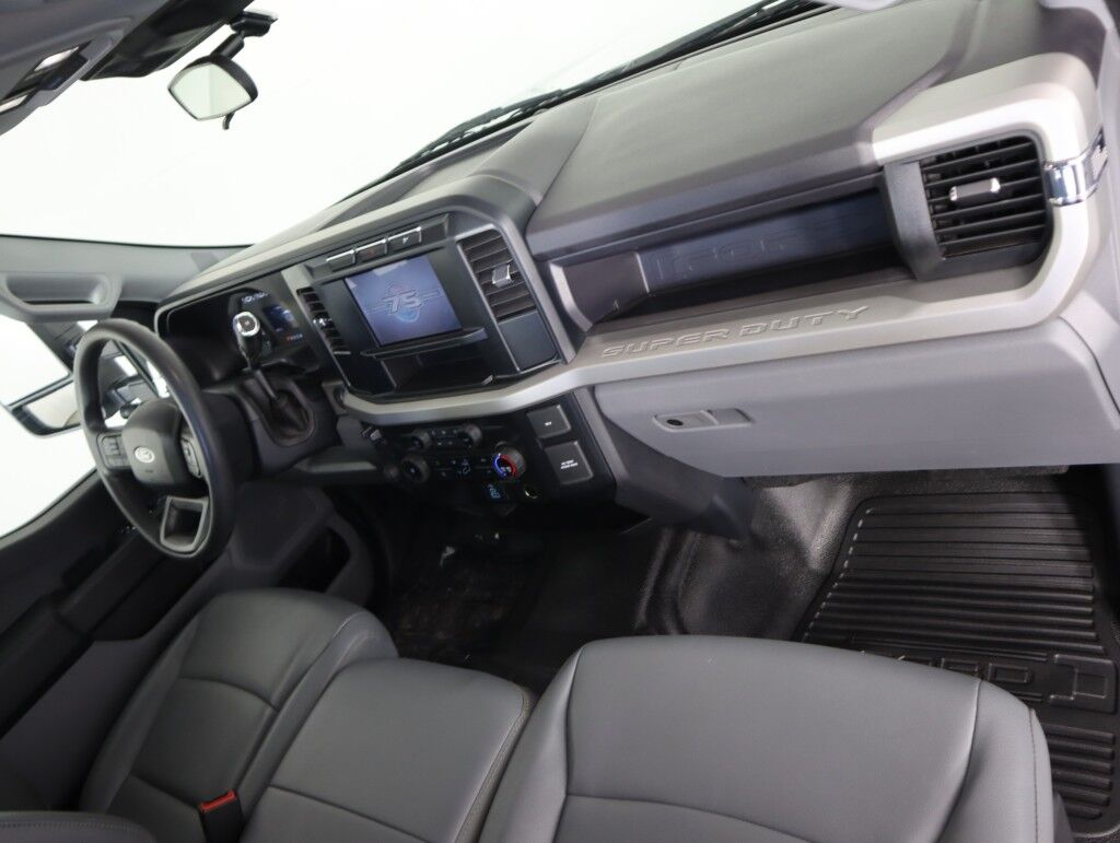 2023 Ford Super Duty F-250 SRW XL 2WD SuperCab 8&apos; Box Maumee OH