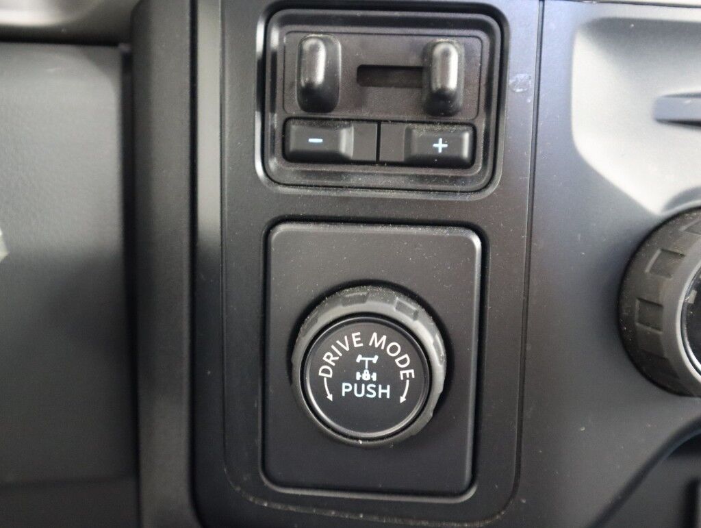 2023 Ford Super Duty F-250 SRW XL 2WD SuperCab 8&apos; Box Maumee OH