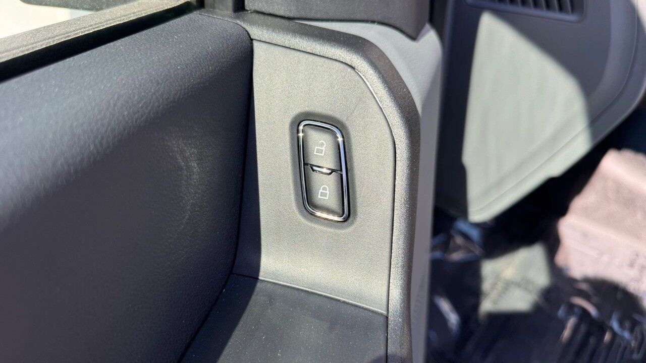 2023 Ford Super Duty F-250 SRW XL Hialeah FL
