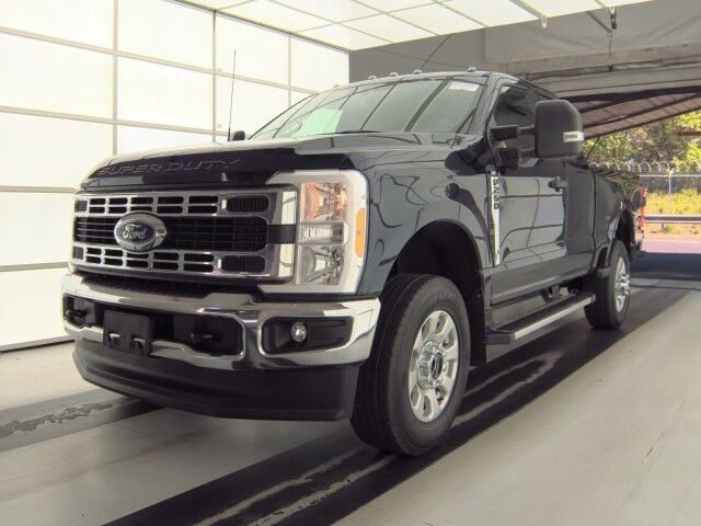 2023 Ford Super Duty F-250 SRW XLT