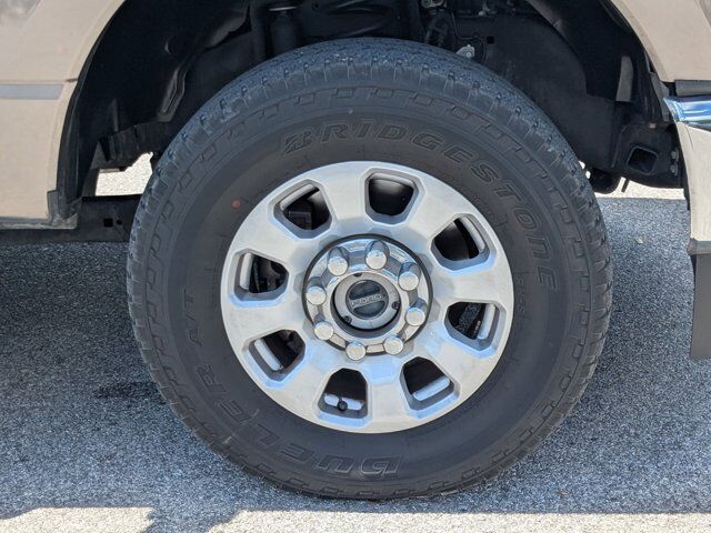 2023 Ford Super Duty F-250 SRW XLT