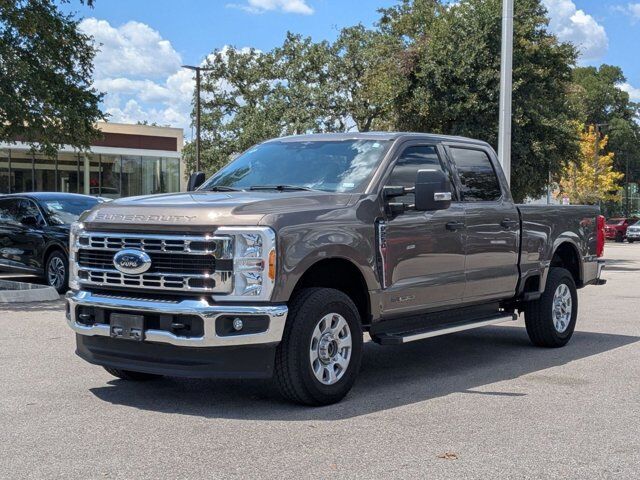 2023 Ford Super Duty F-250 SRW XLT