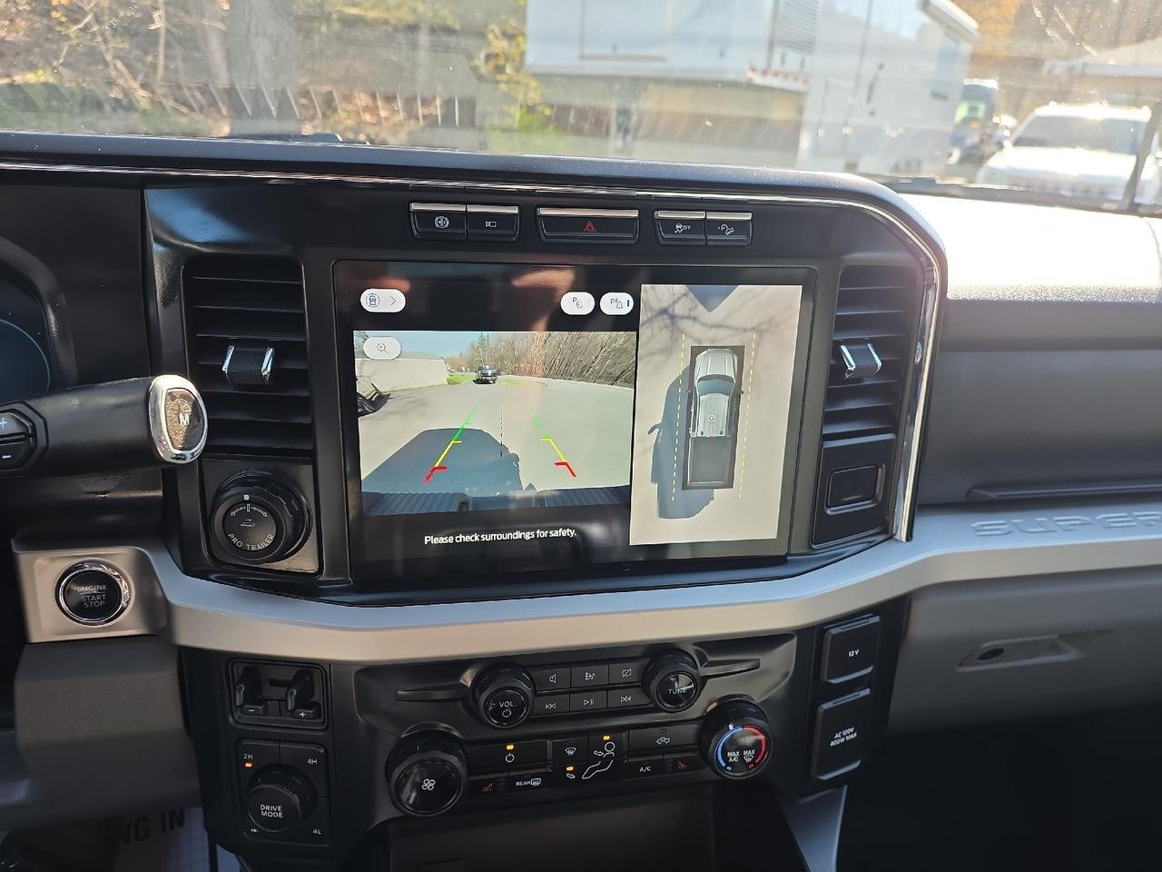 2023 Ford Super Duty F-250 SRW XLT Sand Lake NY