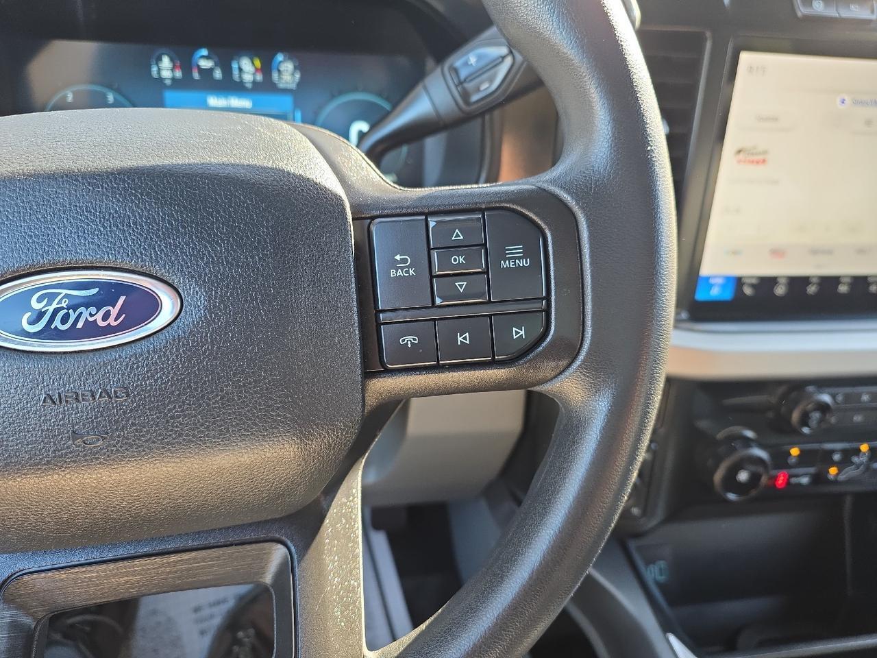 2023 Ford Super Duty F-250 SRW XLT Sand Lake NY