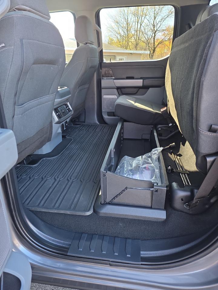 2023 Ford Super Duty F-250 SRW XLT Sand Lake NY