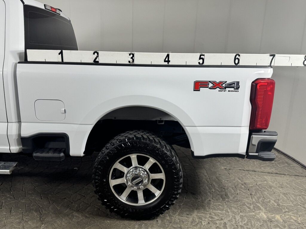2023 Ford Super Duty F-250 XL 4WD Crew Cab Diesel Medium Bed w/FX4 Pkg Maumee OH