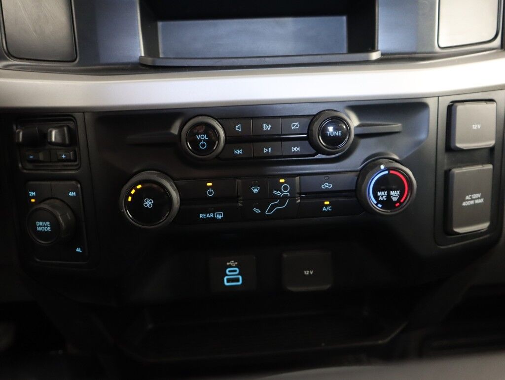 2023 Ford Super Duty F-250 XL 4WD Crew Cab w/Power Rear Sliding Window Maumee OH