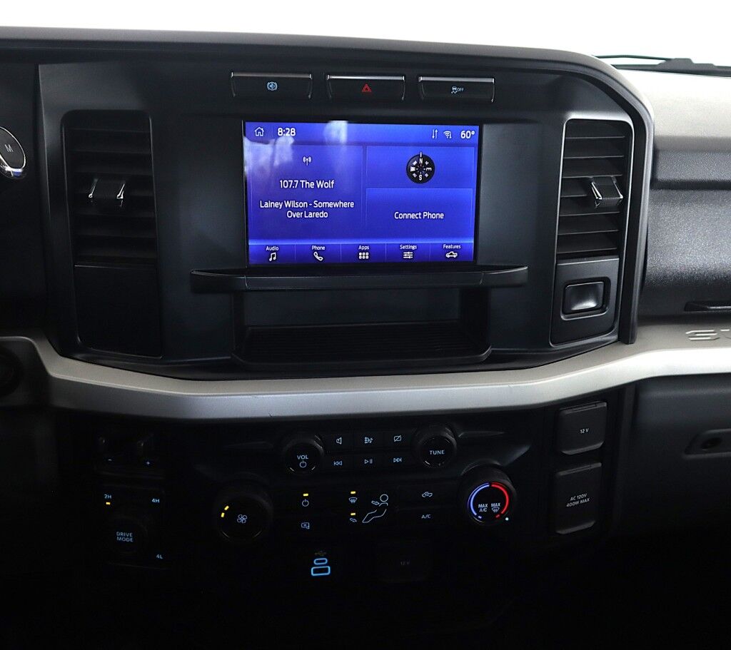 2023 Ford Super Duty F-250 XLT 4WD Crew Cab Diesel 8&apos; Box Maumee OH