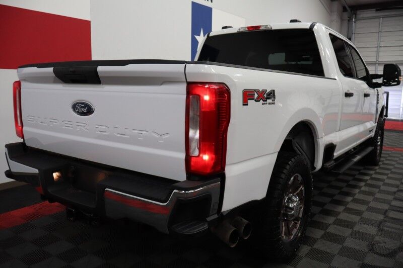 2023 Ford Super Duty F-250 XLT 6.7L Diesel King Ranch Wheels Ranch Hand 35in Tires Arlington TX