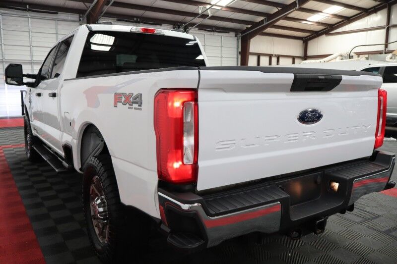 2023 Ford Super Duty F-250 XLT 6.7L Diesel King Ranch Wheels Ranch Hand 35in Tires Arlington TX
