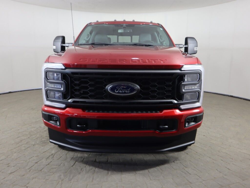 2023 Ford Super Duty F-250 XLT Premium 4WD Crew Cab Diesel w/Sport/FX4 Maumee OH