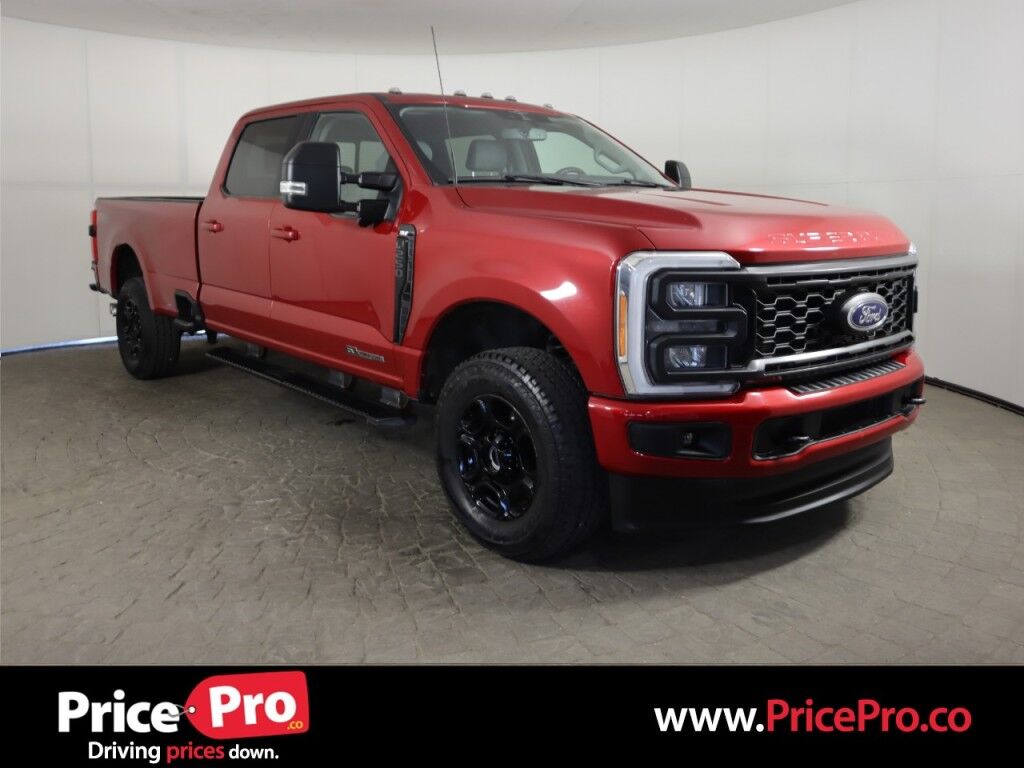 2023 Ford Super Duty F-250 XLT Premium 4WD Crew Cab Diesel w/Sport/FX4 Maumee OH