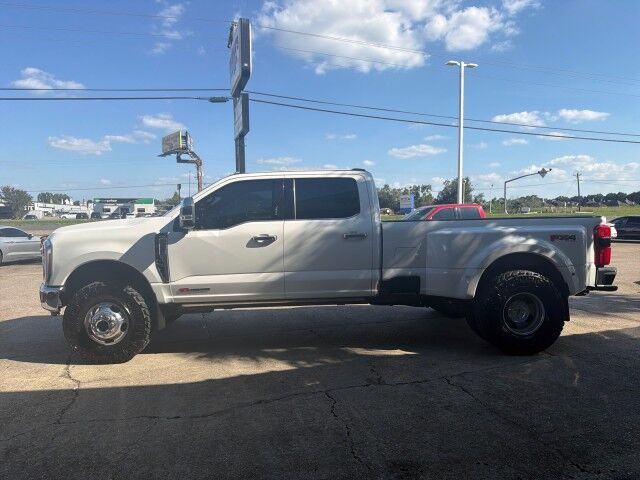 2023 Ford Super Duty F-350 Crew Cab 4WD LARIAT ULTIMATE PKG Lafayette LA
