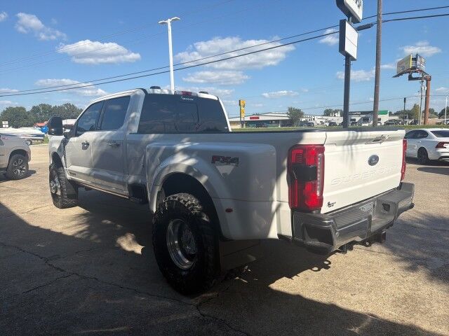 2023 Ford Super Duty F-350 Crew Cab 4WD LARIAT ULTIMATE PKG Lafayette LA