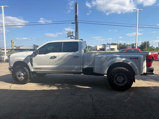 2023 Ford Super Duty F-350 Crew Cab 4WD LARIAT ULTIMATE PKG Lafayette LA