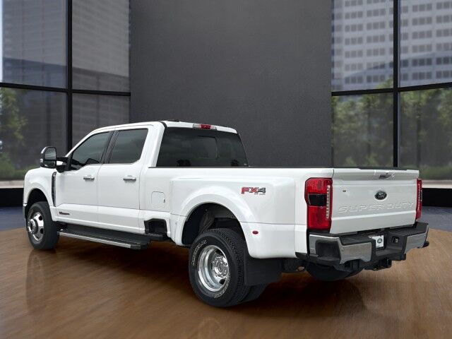 2023 Ford Super Duty F-350 DRW LARIAT San Juan TX