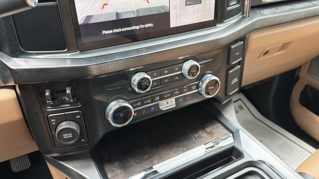 2023 Ford Super Duty F-350 DRW LARIAT San Juan TX