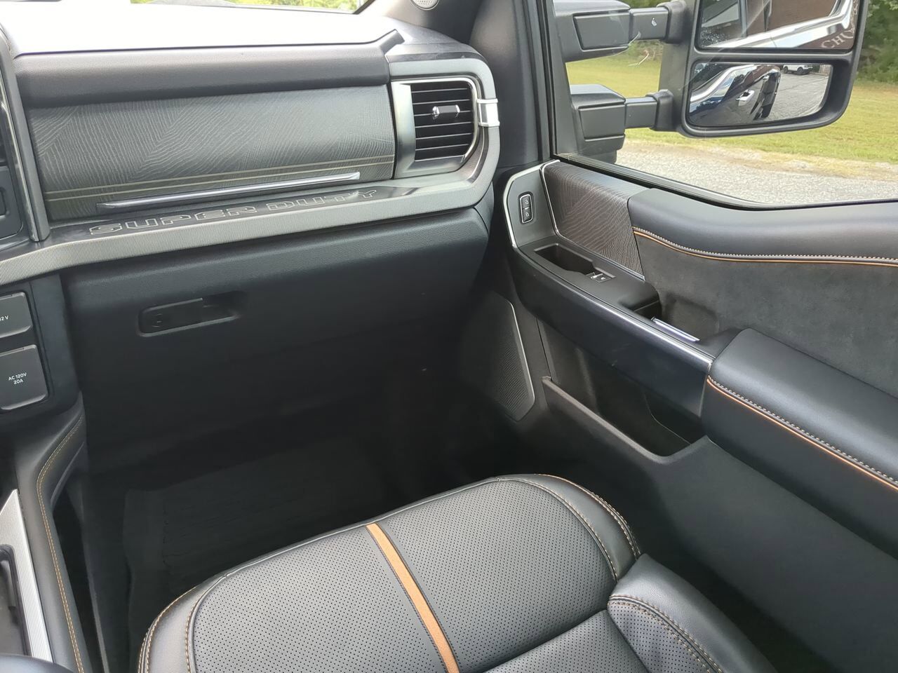 2023 Ford Super Duty F-350 DRW Platinum Winder GA