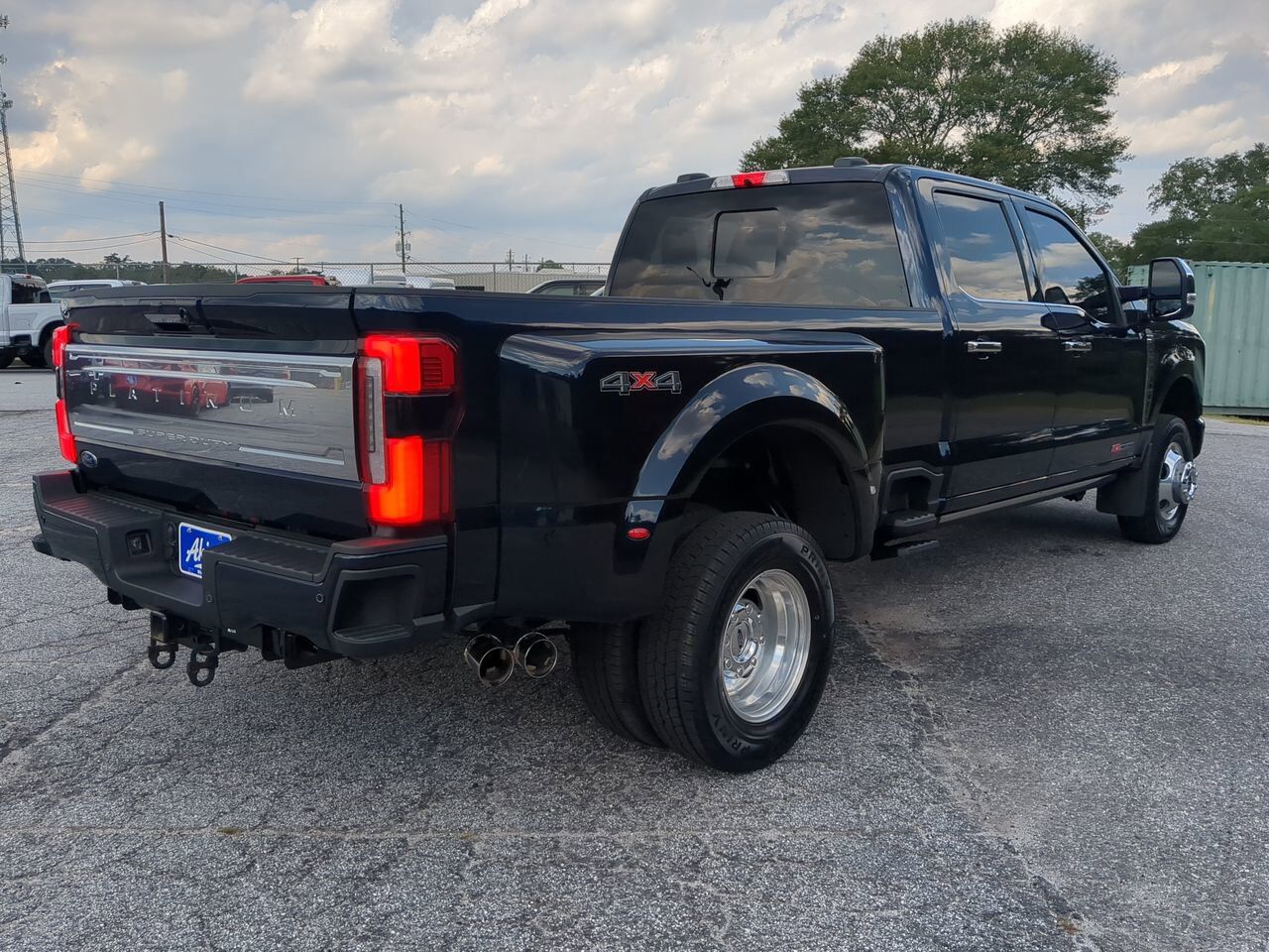 2023 Ford Super Duty F-350 DRW Platinum Winder GA