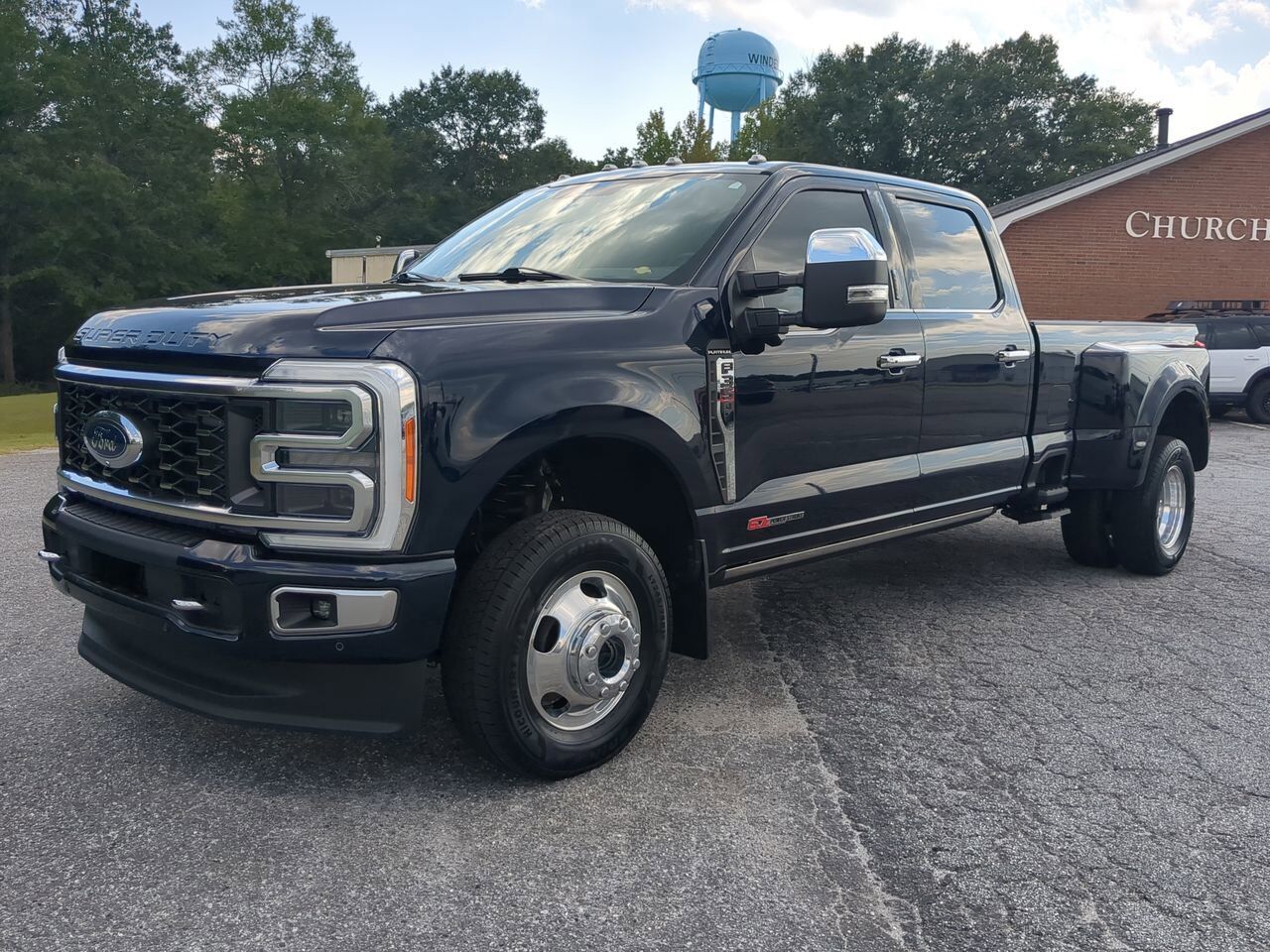 2023 Ford Super Duty F-350 DRW Platinum Winder GA