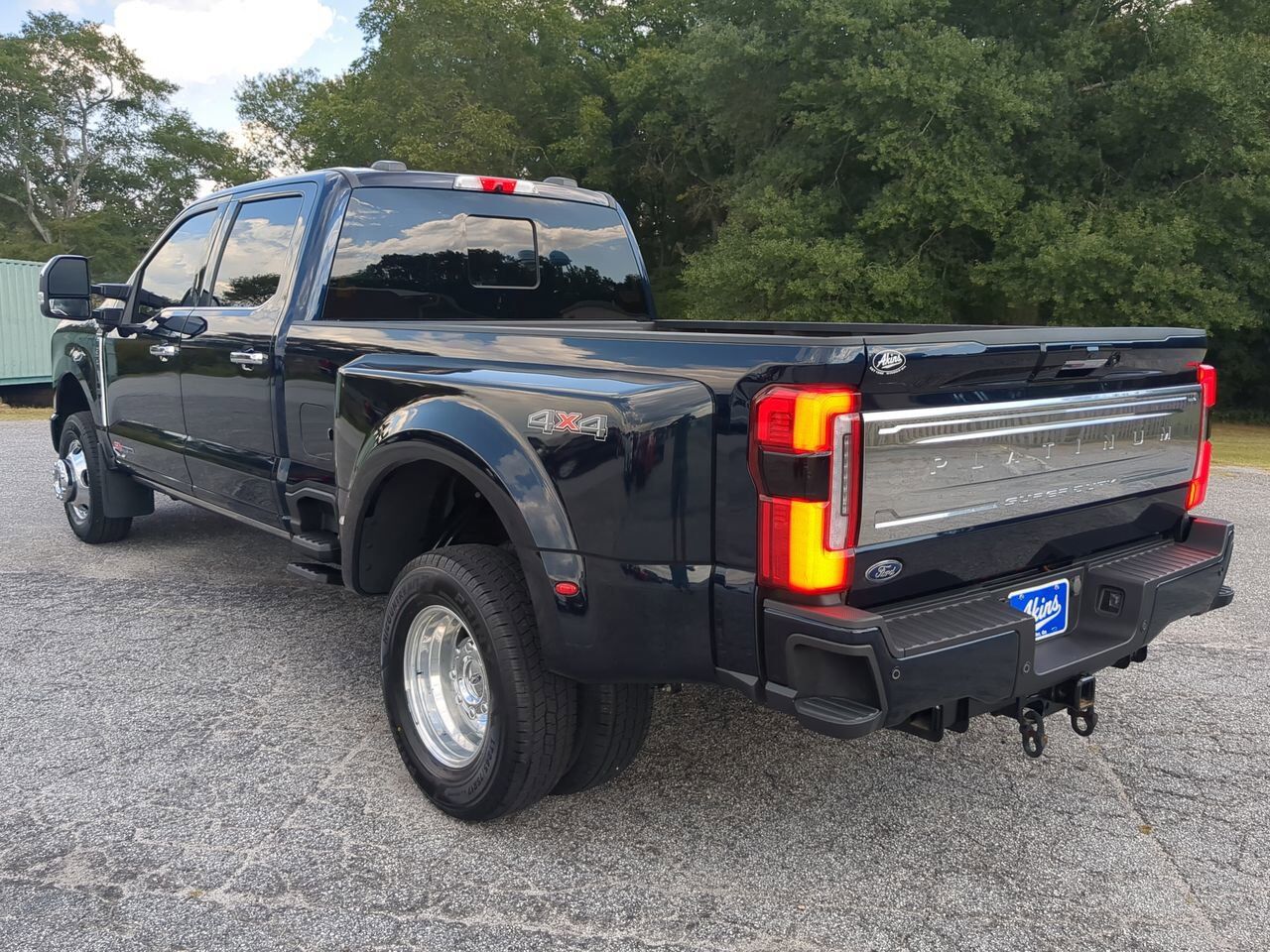 2023 Ford Super Duty F-350 DRW Platinum Winder GA