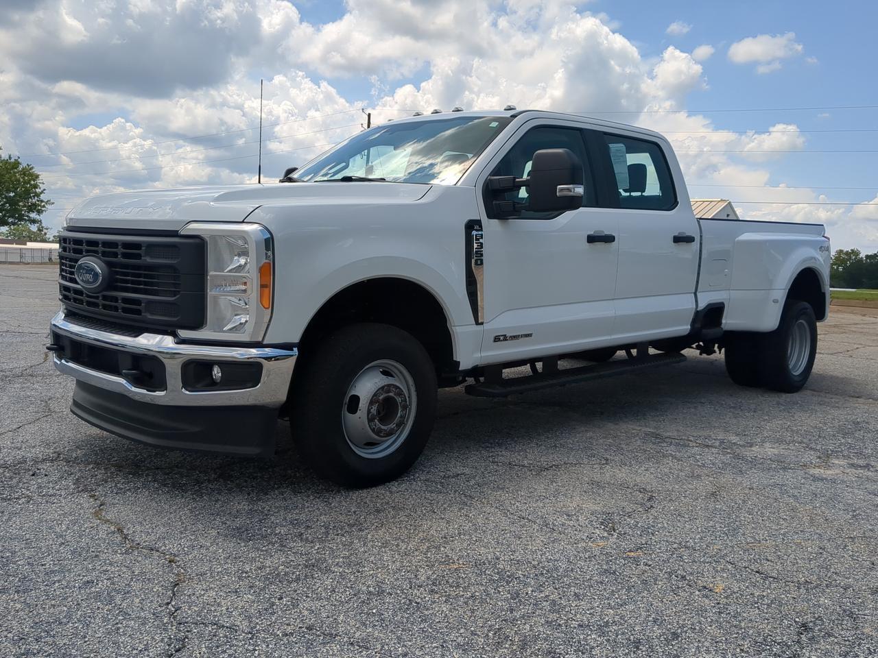 2023 Ford Super Duty F-350 DRW XL Winder GA