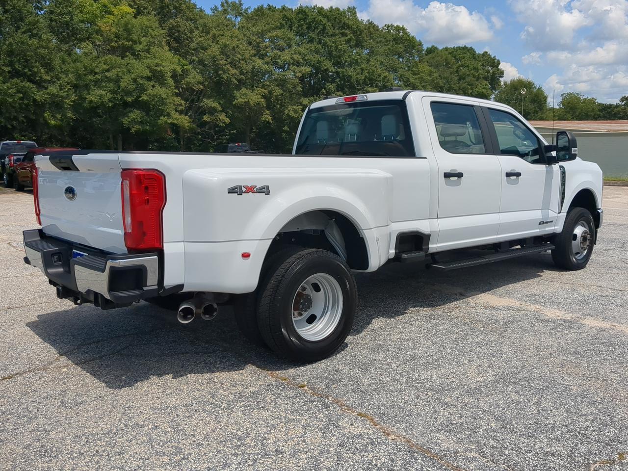 2023 Ford Super Duty F-350 DRW XL Winder GA
