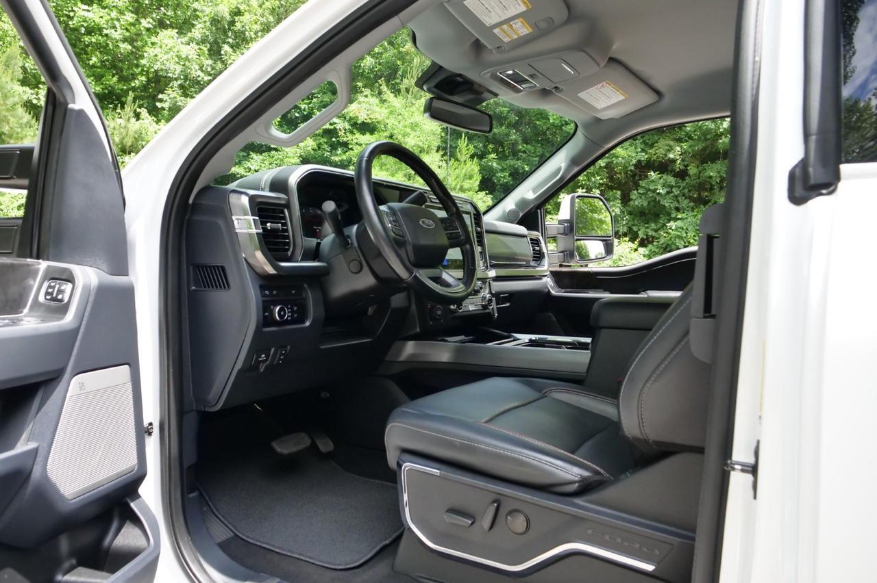 2023 Ford Super Duty F-350 LARIAT 4X4 / Tow Technology Package / 6.7L V8! Lincolnton NC