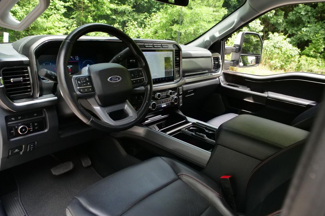 2023 Ford Super Duty F-350 LARIAT 4X4 / Tow Technology Package / 6.7L V8! Lincolnton NC