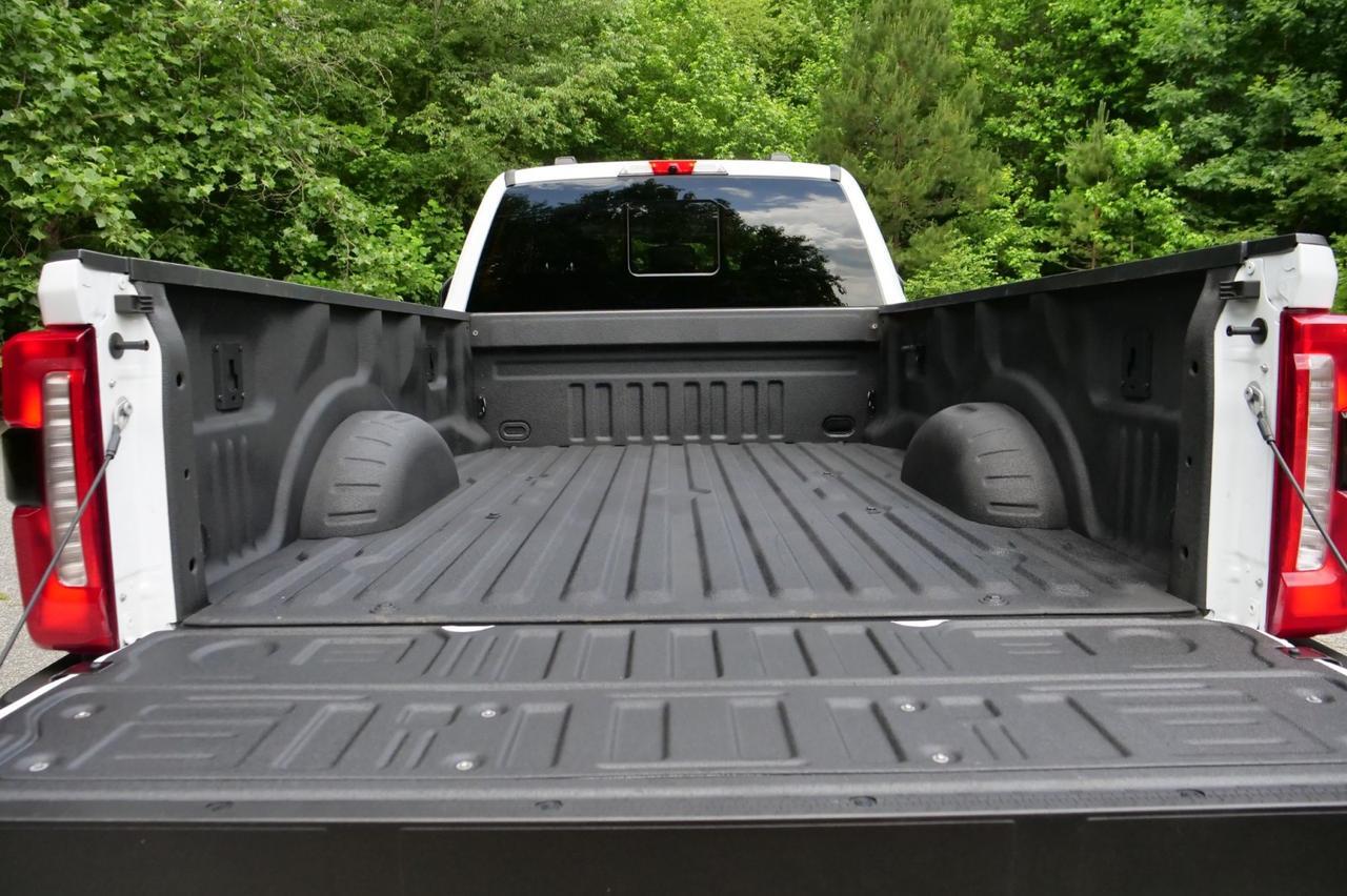 2023 Ford Super Duty F-350 LARIAT 4X4 / Tow Technology Package / 6.7L V8! Lincolnton NC