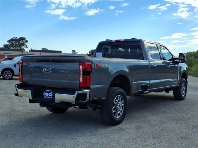 2023 Ford Super Duty F-350 SRW LARIAT  TX