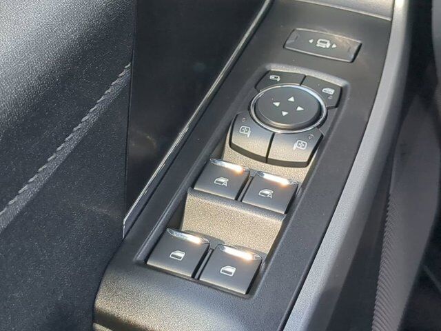 2023 Ford Super Duty F-350 SRW LARIAT Appleton WI
