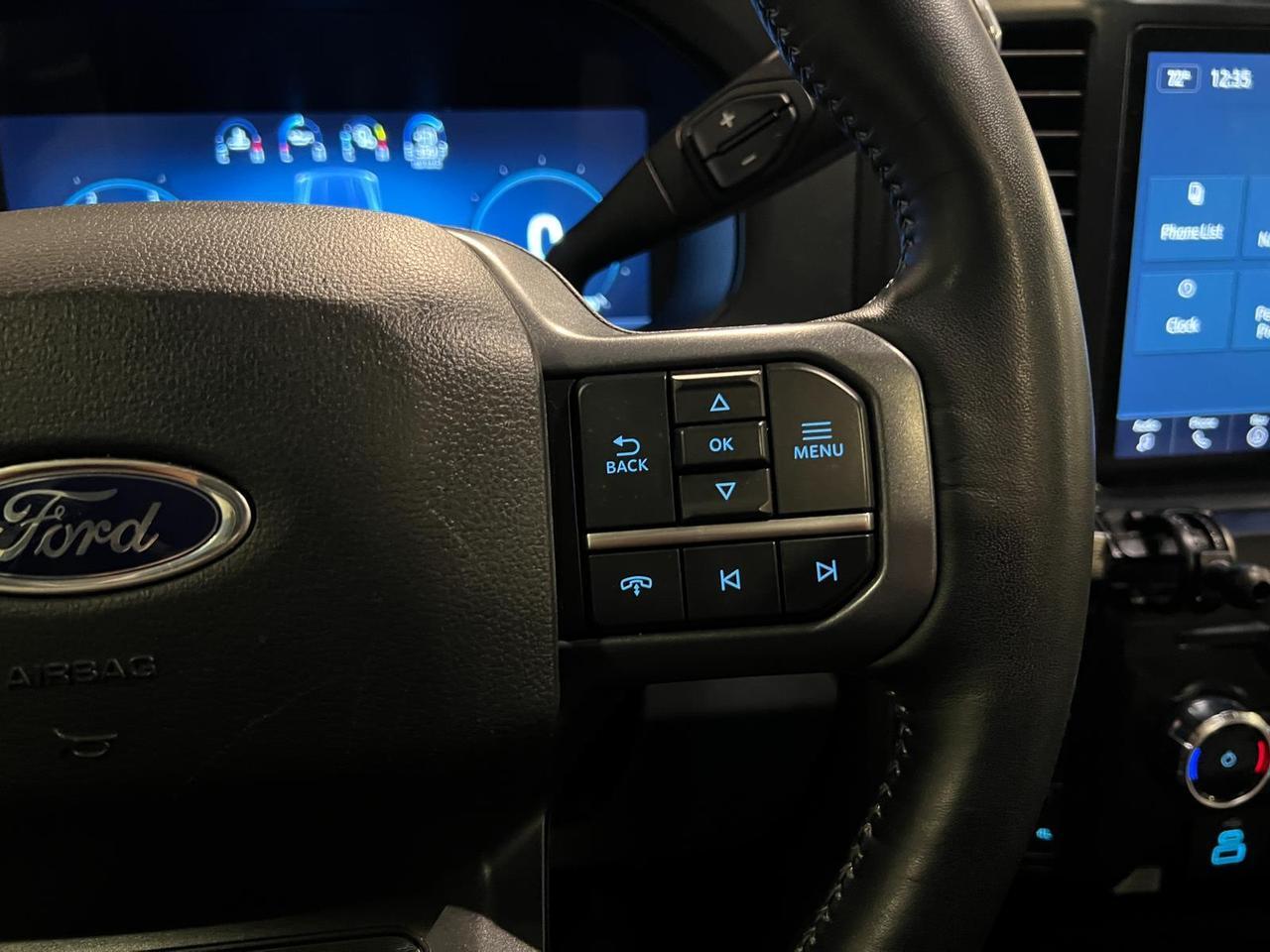 2023 Ford Super Duty F-350 SRW LARIAT Parker CO