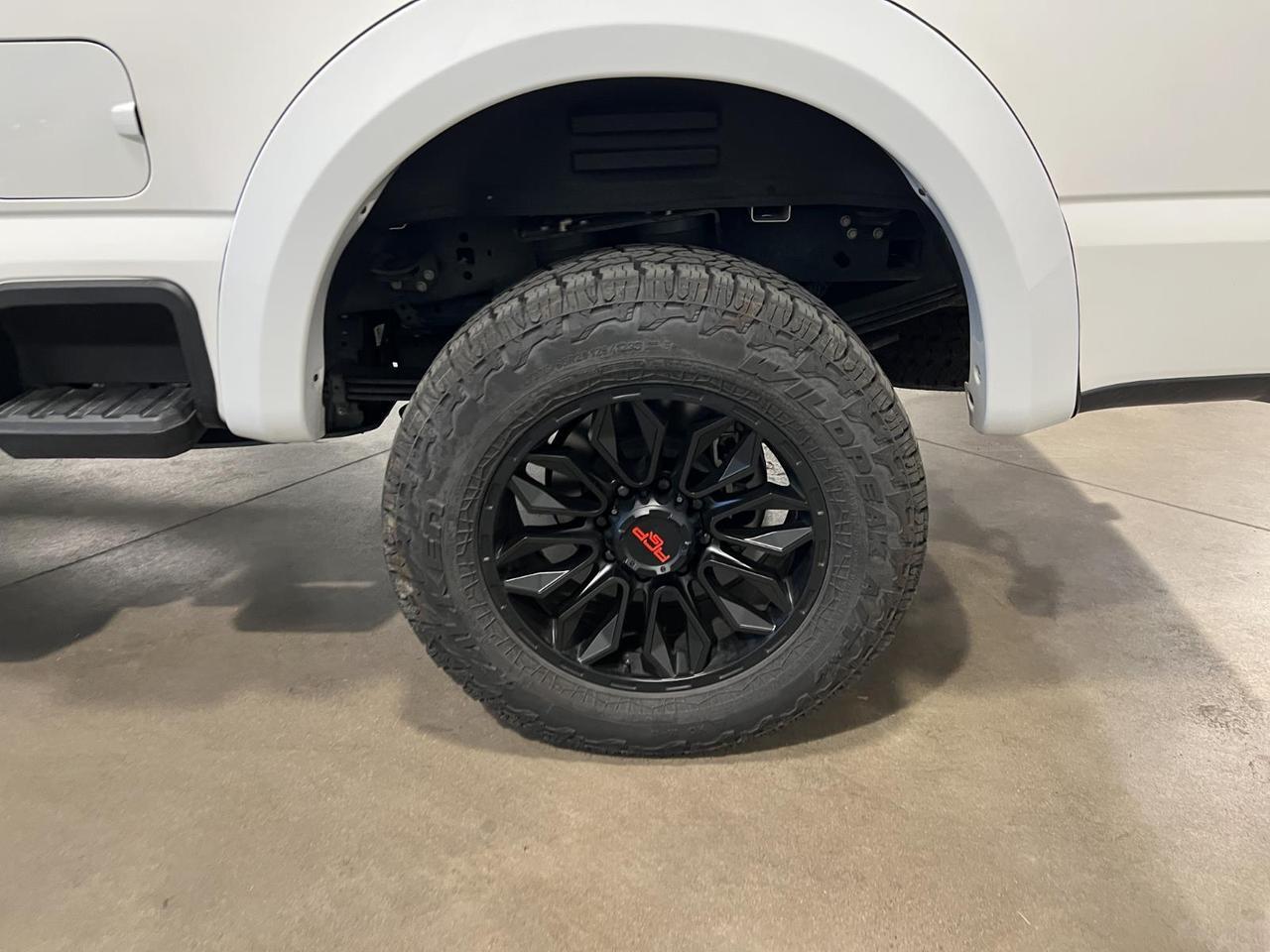 2023 Ford Super Duty F-350 SRW LARIAT Parker CO