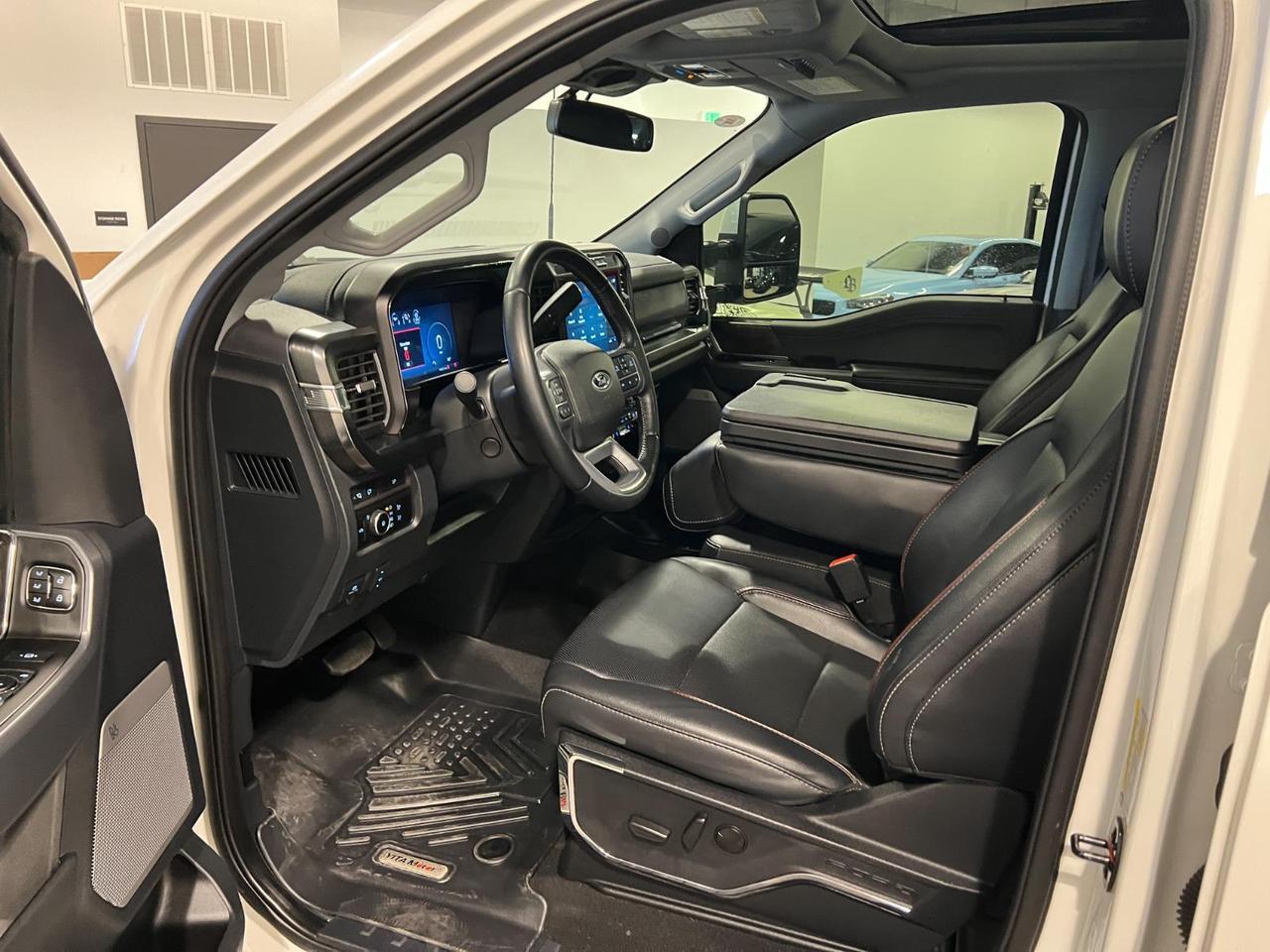 2023 Ford Super Duty F-350 SRW LARIAT Parker CO