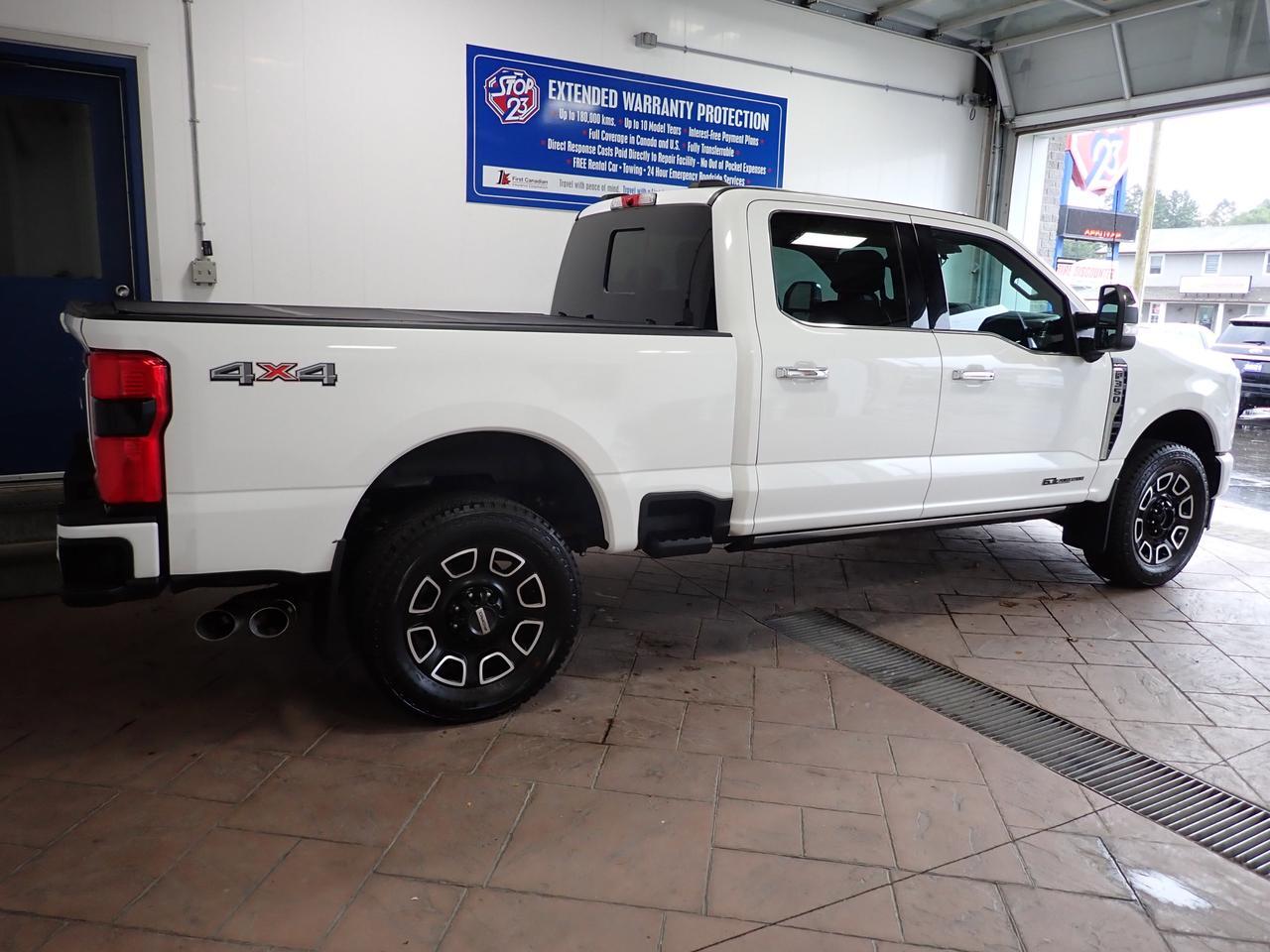2023 Ford Super Duty F-350 SRW PLATINUM CREW *DIESEL* LEATHER NAVI Listowel ON