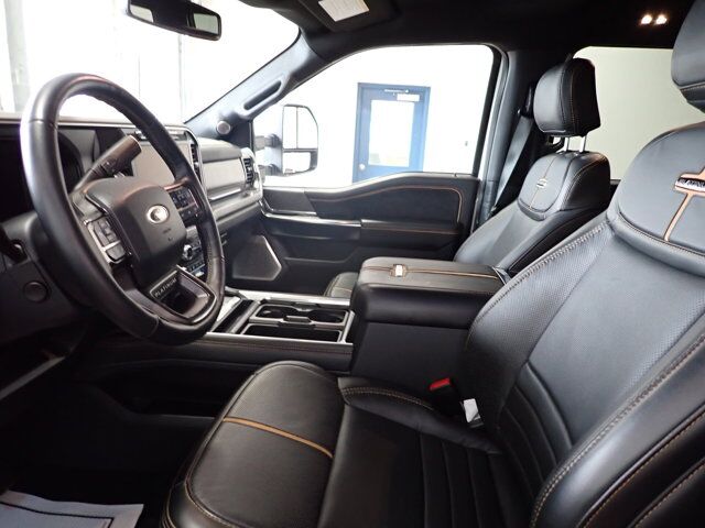 2023 Ford Super Duty F-350 SRW PLATINUM CREW *DIESEL* LEATHER NAVI Listowel ON