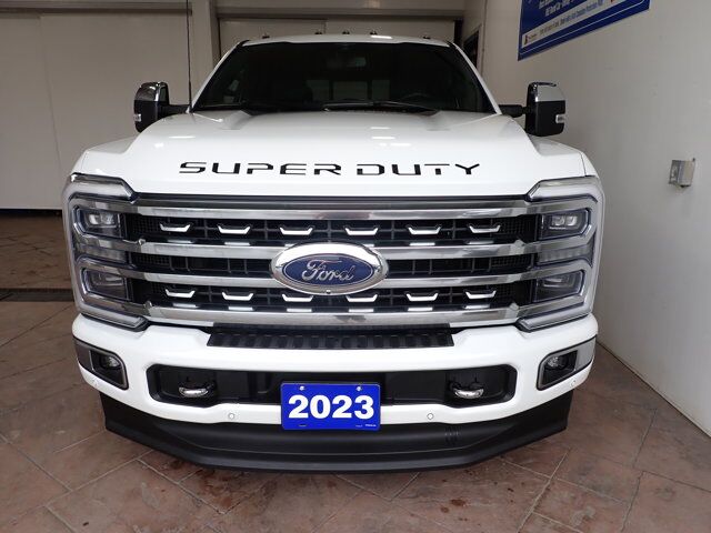 2023 Ford Super Duty F-350 SRW PLATINUM CREW *DIESEL* LEATHER NAVI Listowel ON