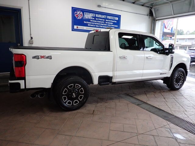 2023 Ford Super Duty F-350 SRW PLATINUM CREW *DIESEL* LEATHER NAVI Listowel ON