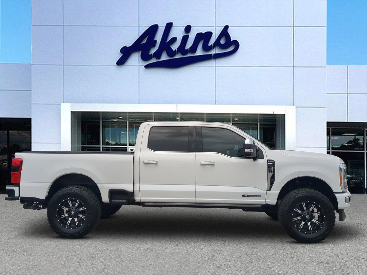 2023 Ford Super Duty F-350 SRW