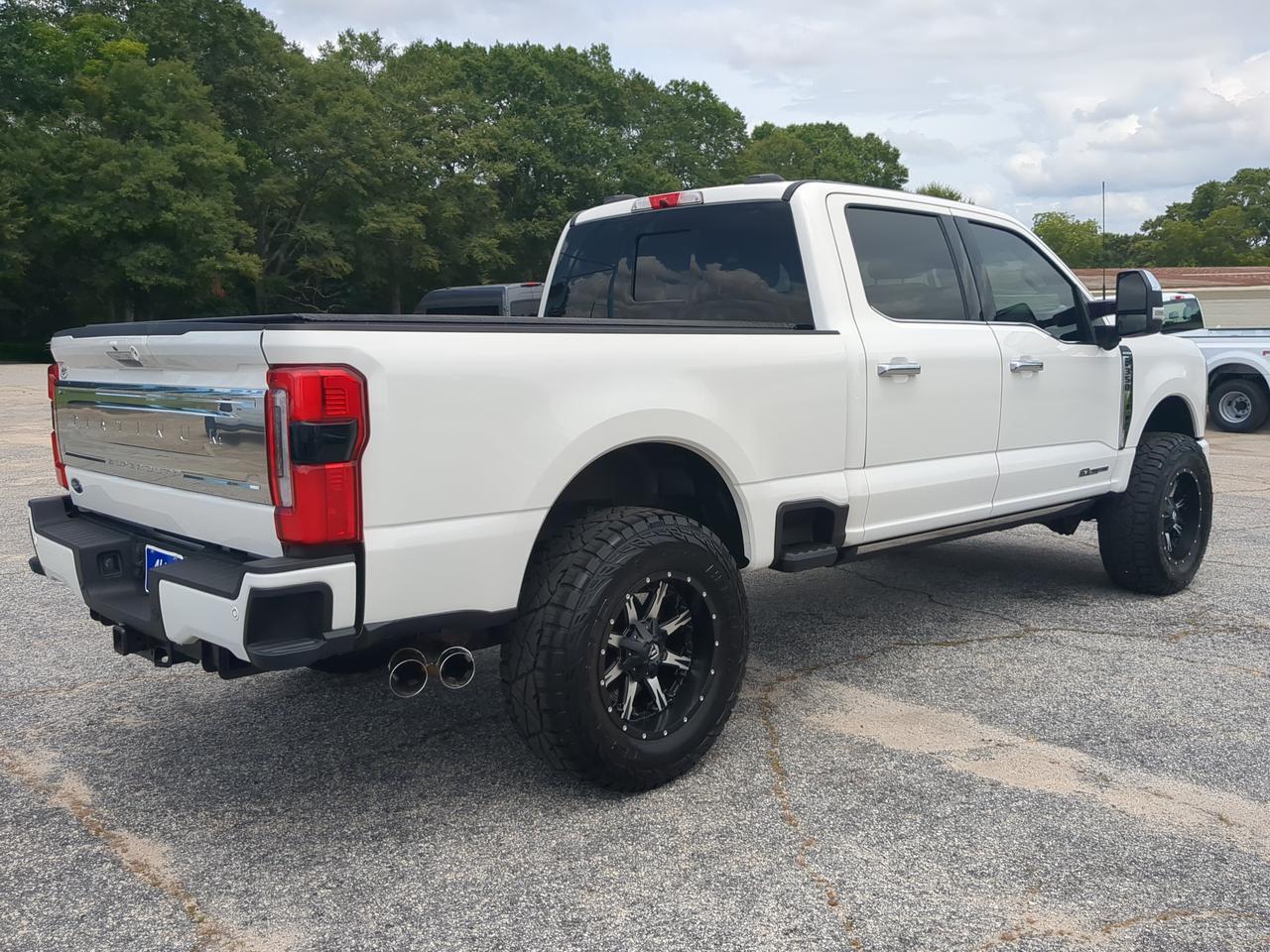 2023 Ford Super Duty F-350 SRW Platinum Appleton WI