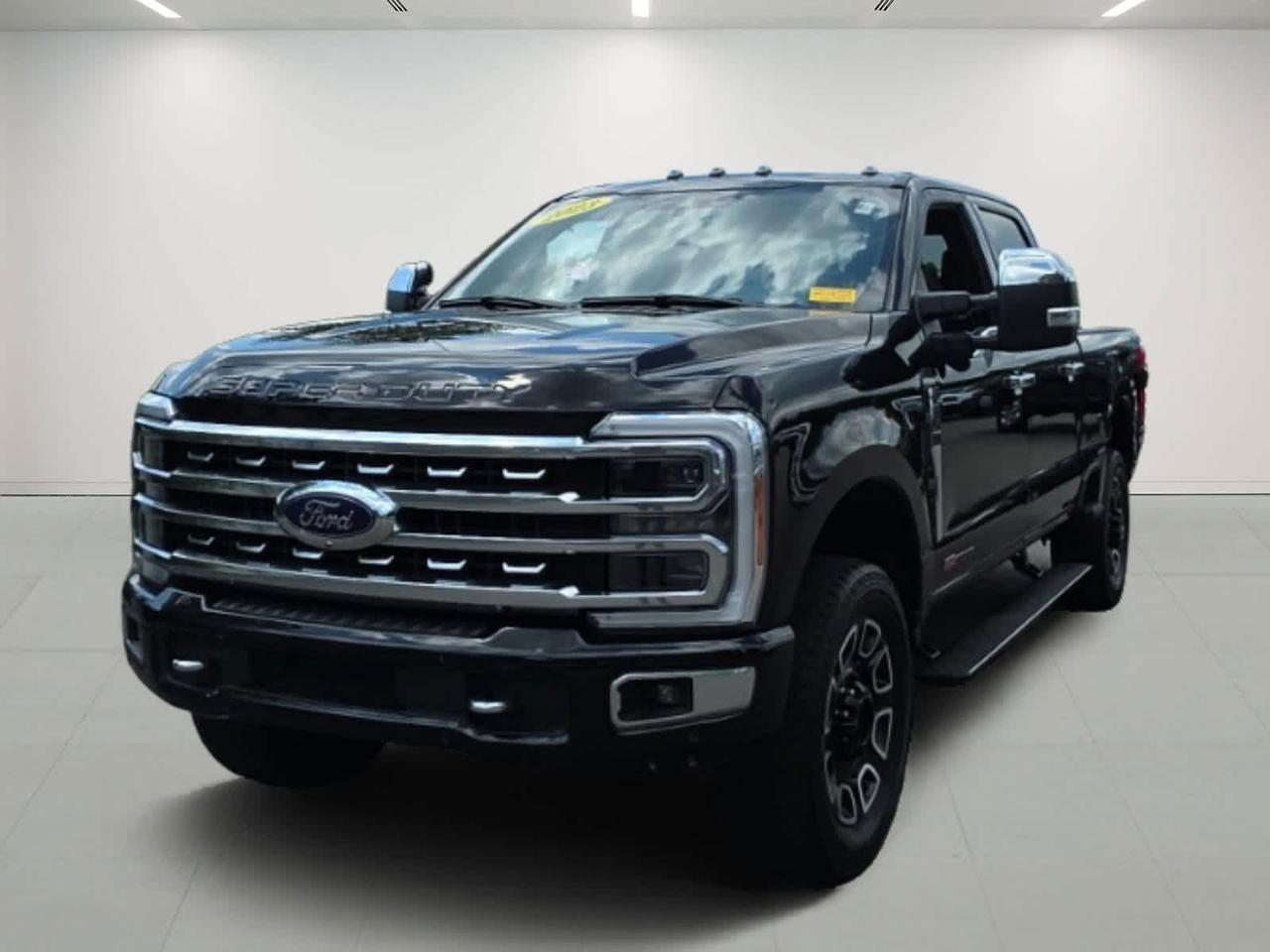2023 Ford Super Duty F-350 SRW Platinum Marlborough MA