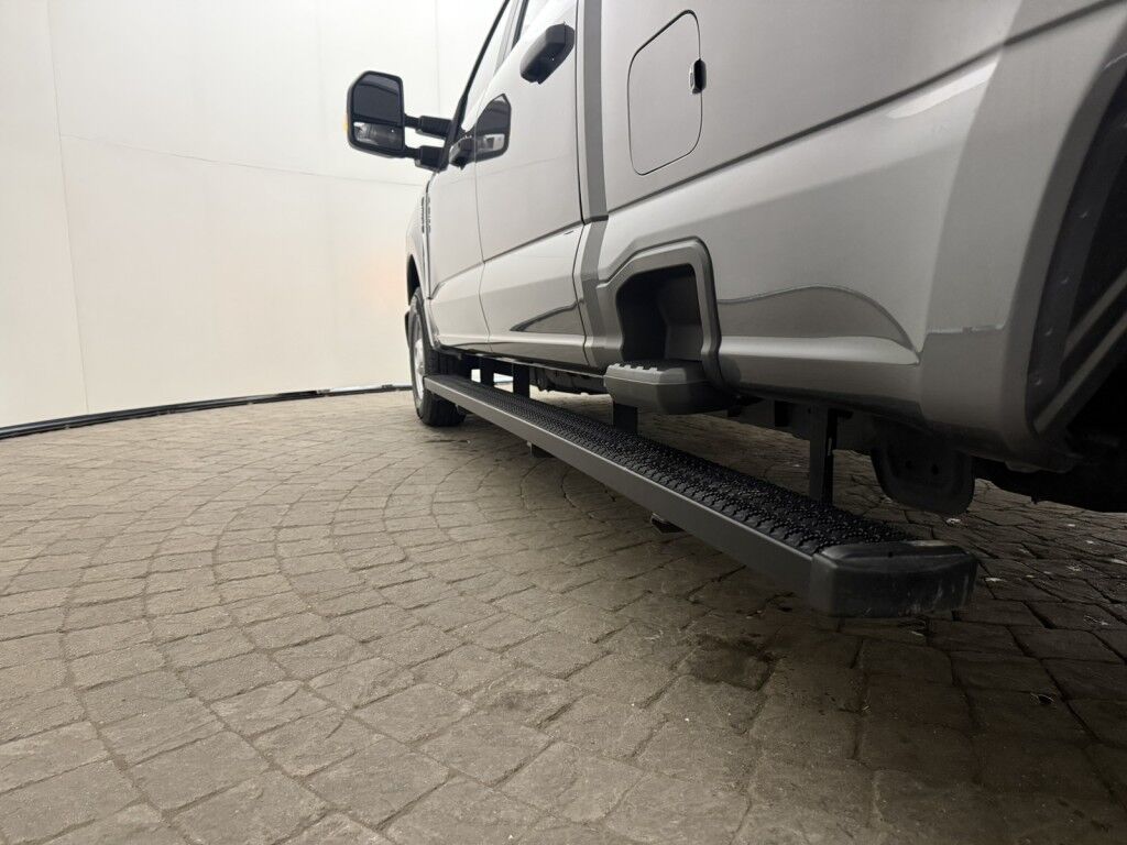 2023 Ford Super Duty F-350 SRW XL 2WD Crew Cab Long Bed Maumee OH