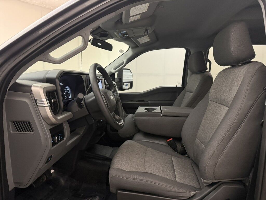 2023 Ford Super Duty F-350 SRW XL 2WD Crew Cab Long Bed Maumee OH