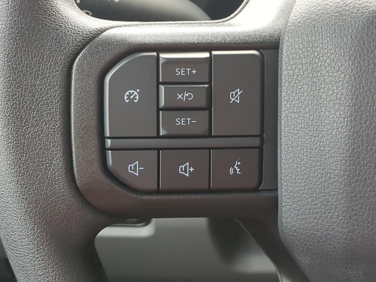2023 Ford Super Duty F-350 SRW XLT Appleton WI