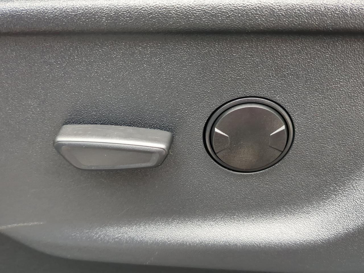 2023 Ford Super Duty F-350 SRW XLT Appleton WI